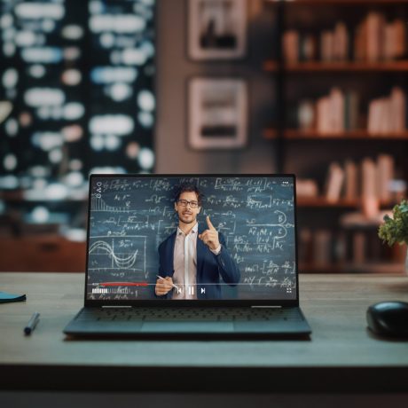 Aspectos da prática pedagógica na EaD