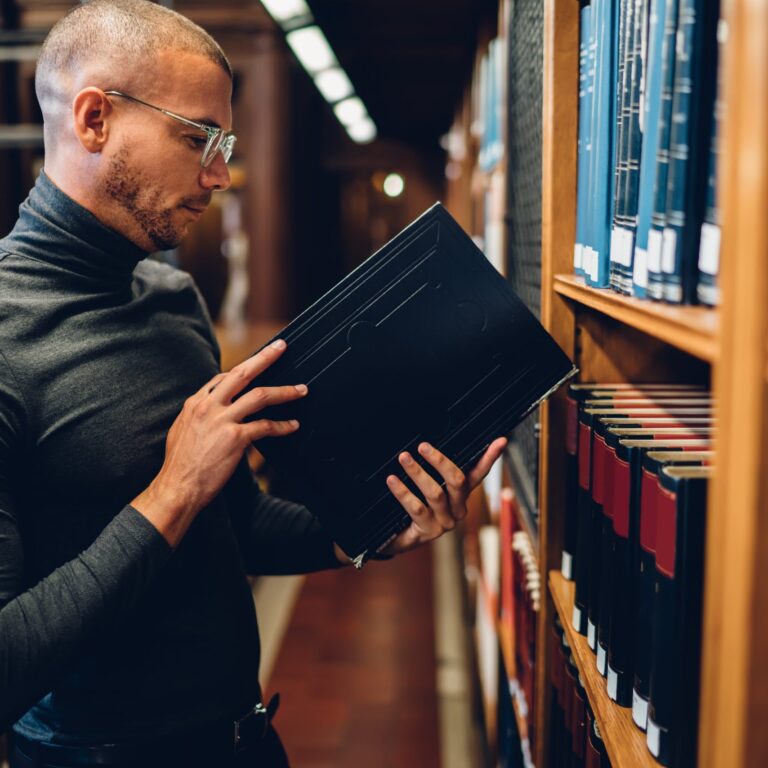 Gestão de Documentos e Registro Escolar